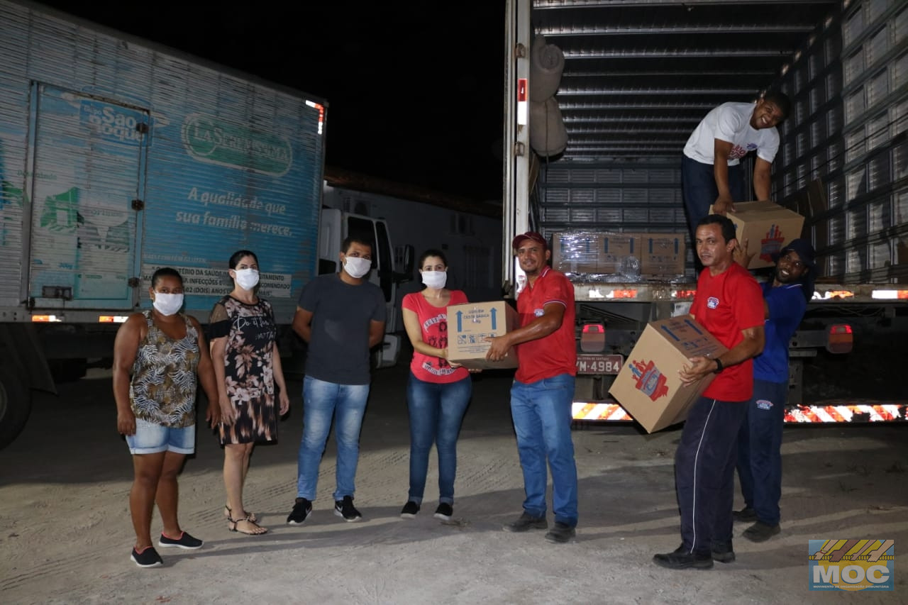 MOC RECEBE UMA TONELADA DE ALIMENTOS ORGÂNICOS  E MIL CESTAS BÁSICAS PARA DOAÇÃO