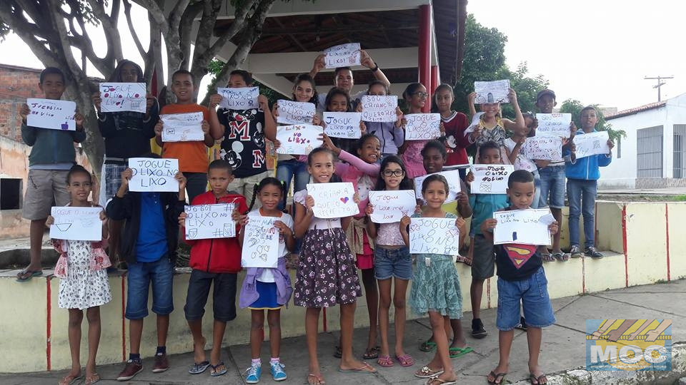Crianças e adolescentes participam de oficina de educomunicação