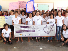 Em Santaluz mulheres pedem divisão justa do trabalho doméstico