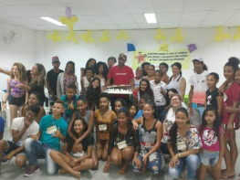 Crianças e adolescentes trocam experiências sobre histórias de vidas em Conceição do Coité 